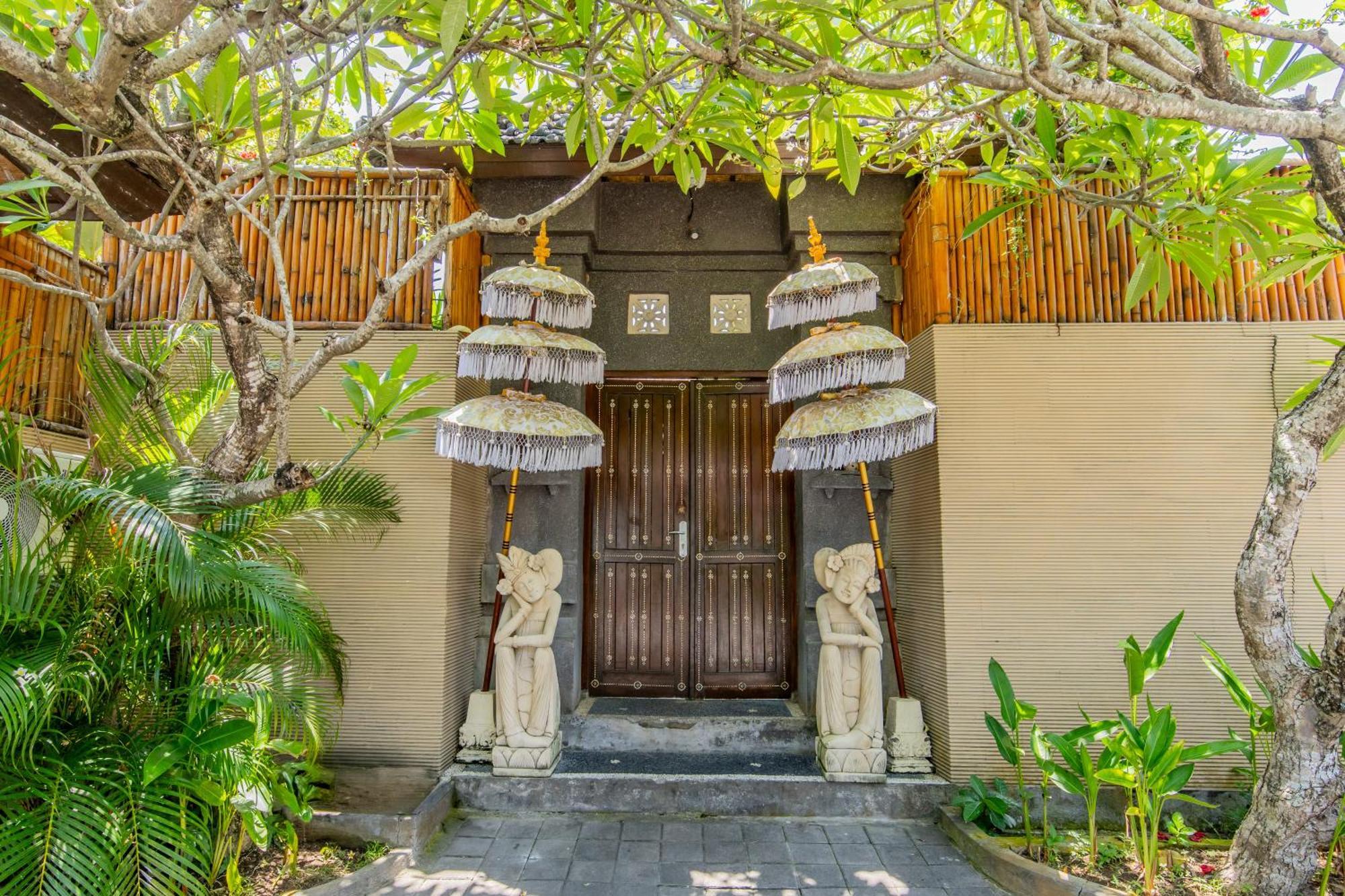 Villa Balissima Seminyak Esterno foto